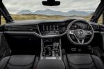 Volkswagen Touareg R-Line Black Edition 2019 года (UK)